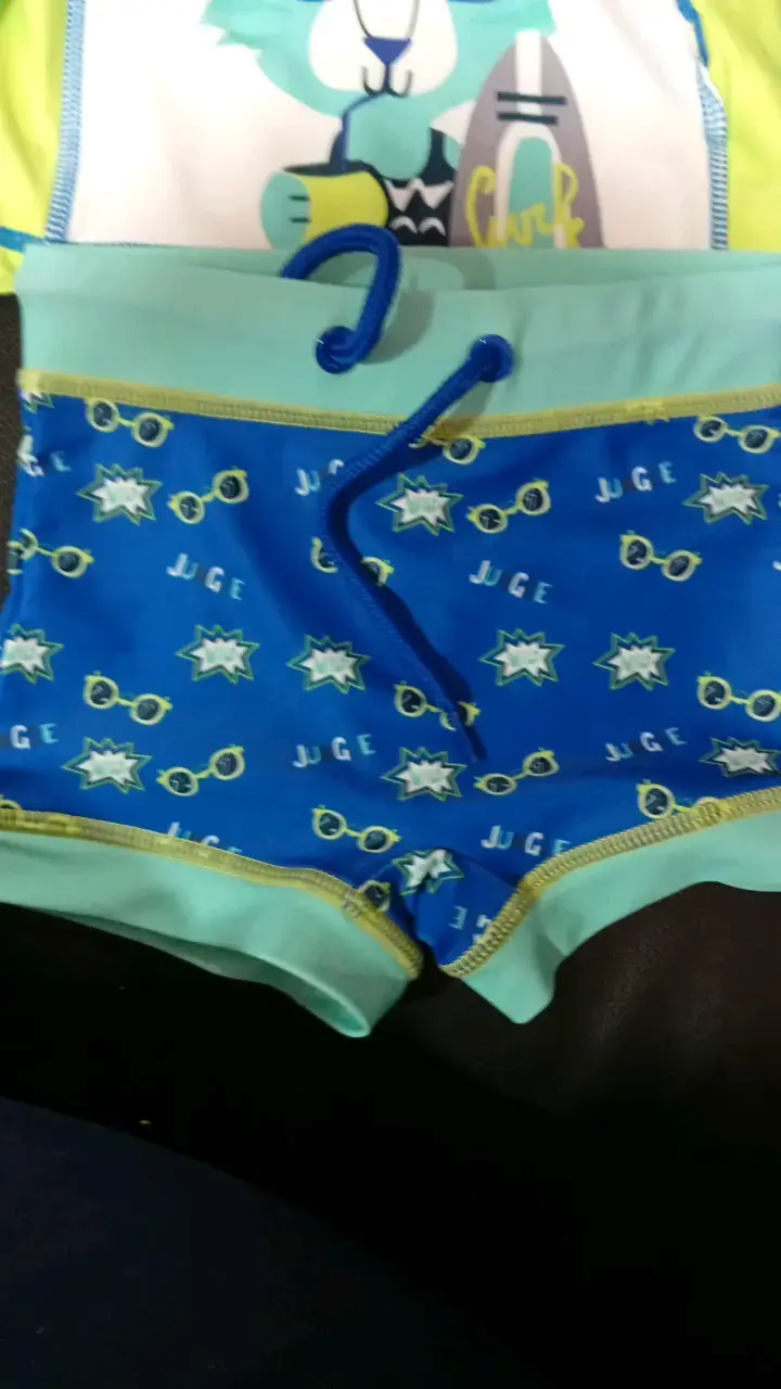 Traje de baño infantil con diseño de jungla - 3
