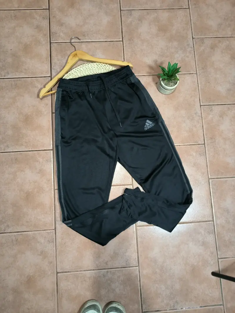 Pantalones deportivos negros Adidas para hombre - 2