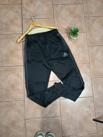 Pantalones deportivos negros Adidas para hombre - miniatura 2