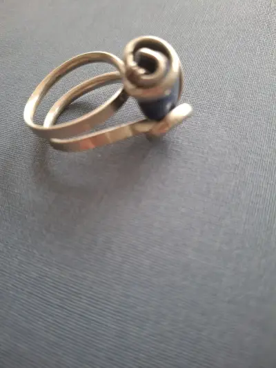 Anillo de plata y lapislazuli - miniatura 2