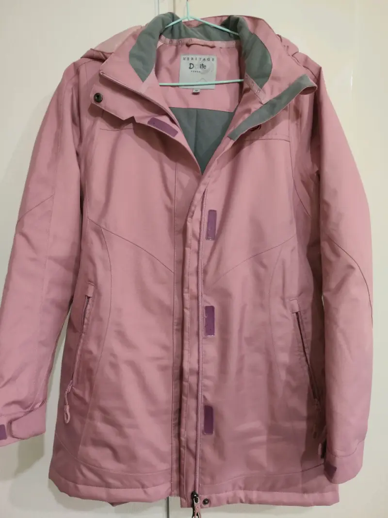 Chaqueta de mujer rosa Doite con capucha - 1