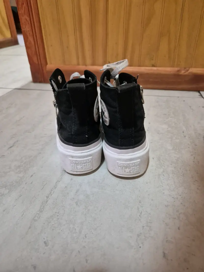 Zapatillas Converse negras número 33 como nuevas - 4