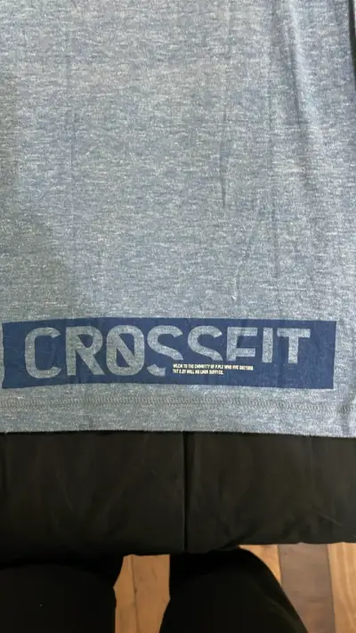 Polera Reebok CrossFit gris para hombre - miniatura 6