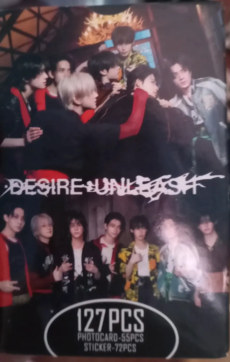 Set de Photocards y Stickers Desire Unleash - 2