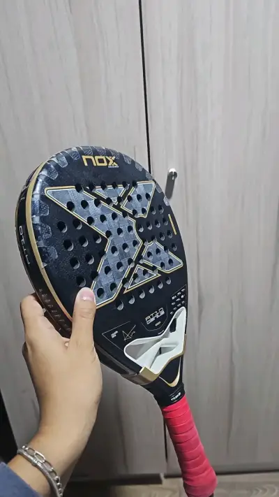 Pala de Pádel Nox AT10 Genius Arena Agus Tapia2026 - miniatura 1