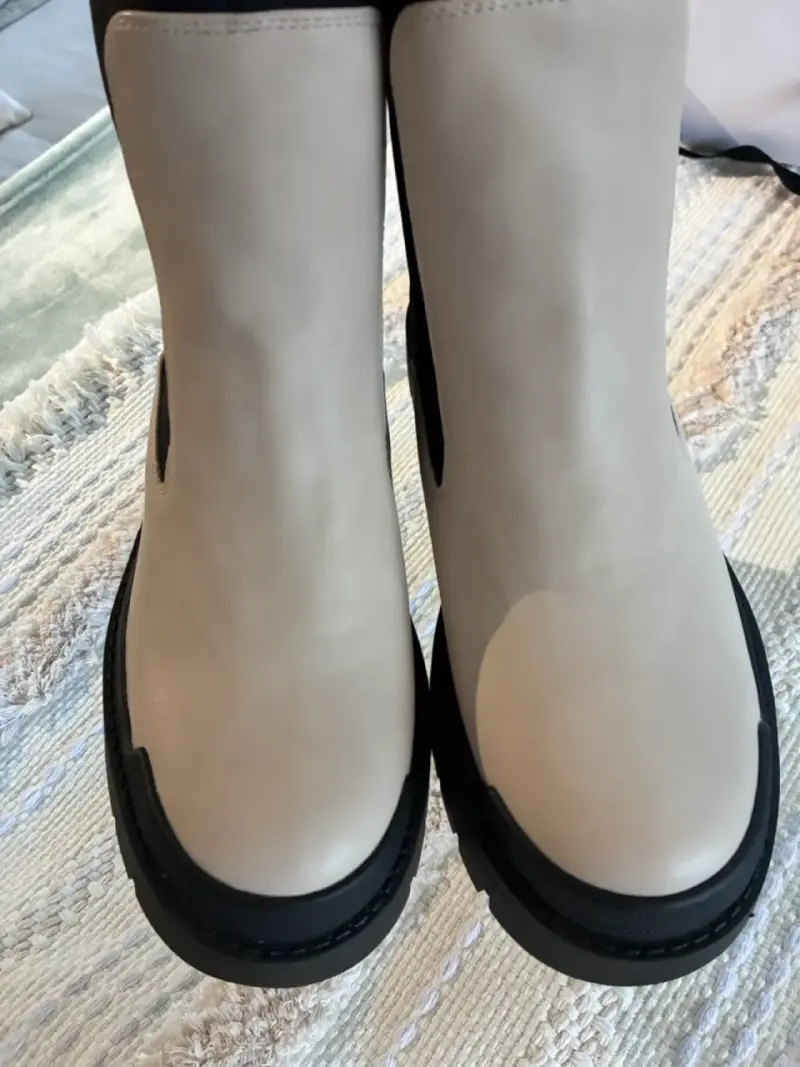 Botines beige 36 con detalles negros Opposite - 6