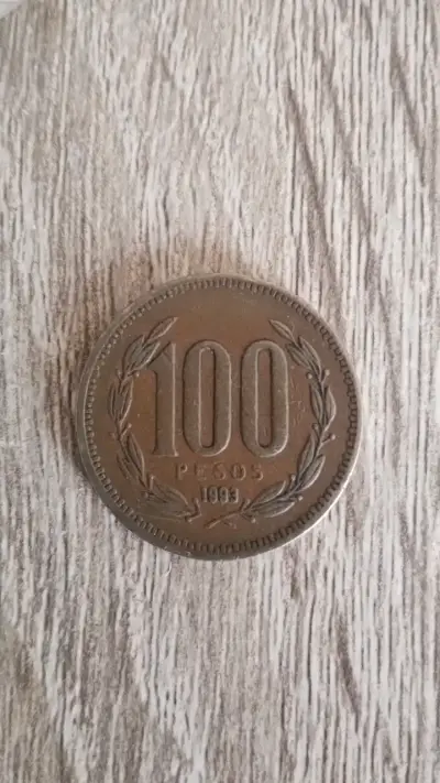 Moneda de 100 pesos chilenos de 1993 - miniatura 1
