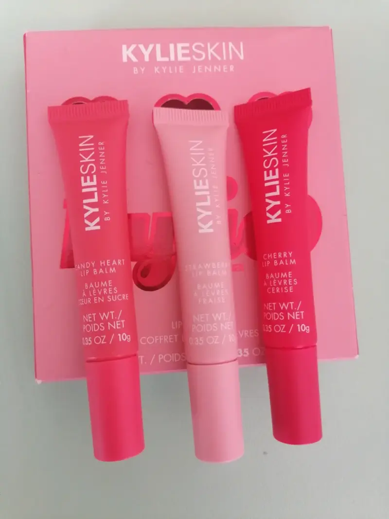 Set de bálsamos labiales Kylie Skin por Kylie Jenner