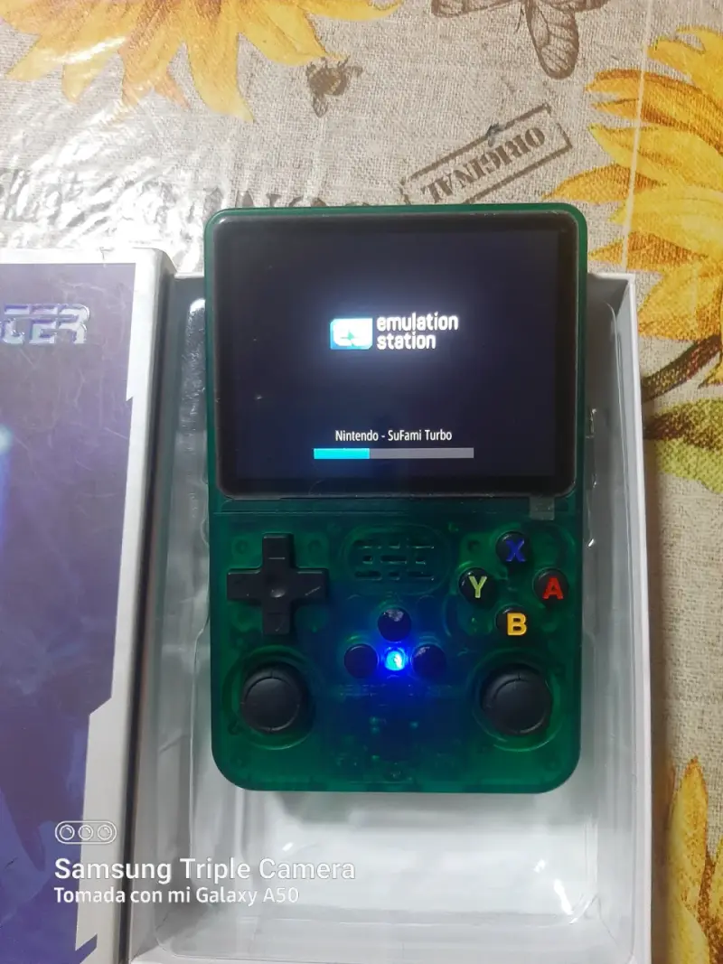 Consola portátil Game Master R36S con 1332 juegos - 3