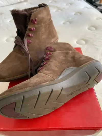 Botines de gamuza marrón con forro cálido - miniatura 3