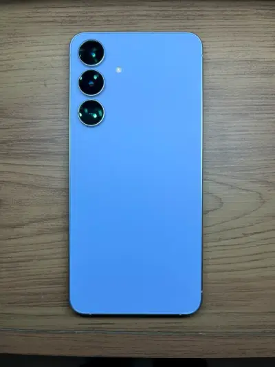 SAMSUNG S25 FE - miniatura 1