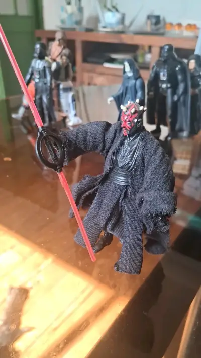 Figura de acción Darth Maul Star Wars - miniatura 2
