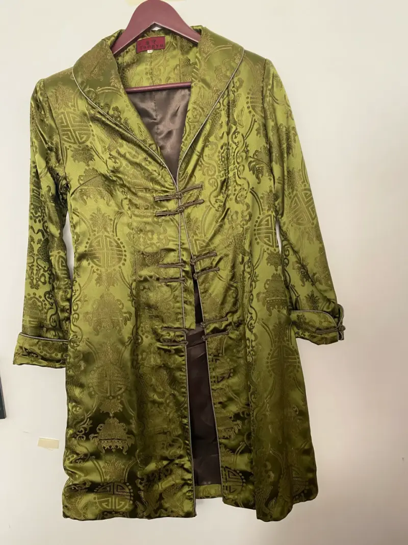 Abrigo verde estilo oriental para mujer - 4