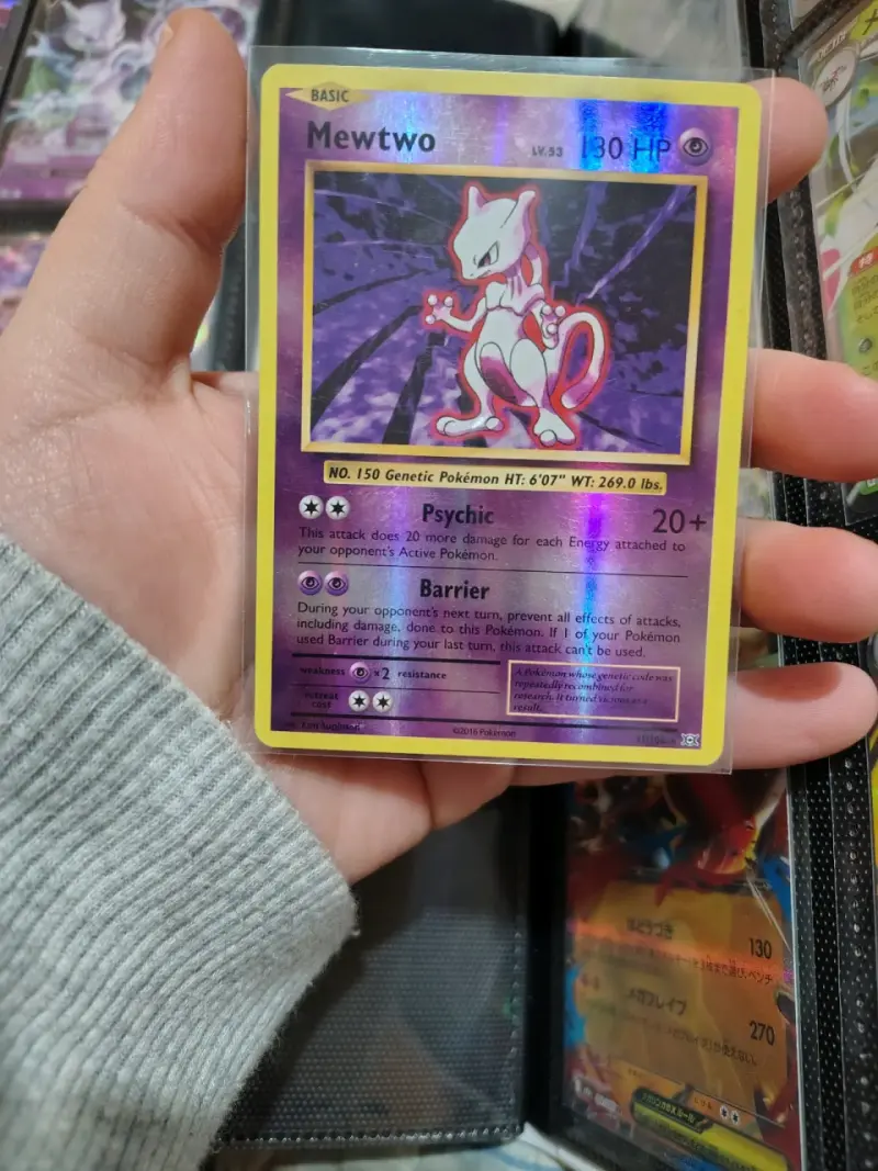 Tarjetas Pokémon Mewtwo V y VSTAR - 3