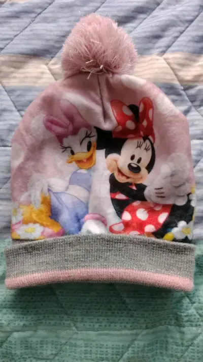 Gorro infantil Minnie y Daisy con pompón - miniatura 1