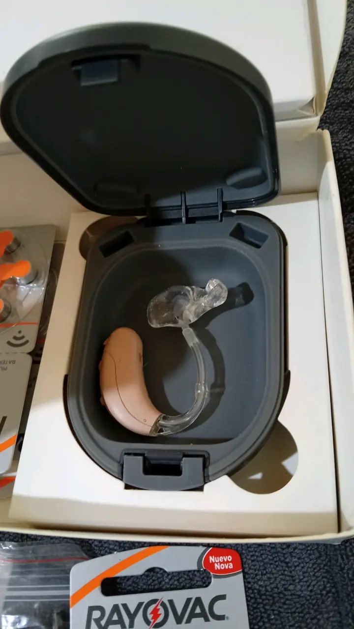 Audífono Beltone con estuche y baterías - 3