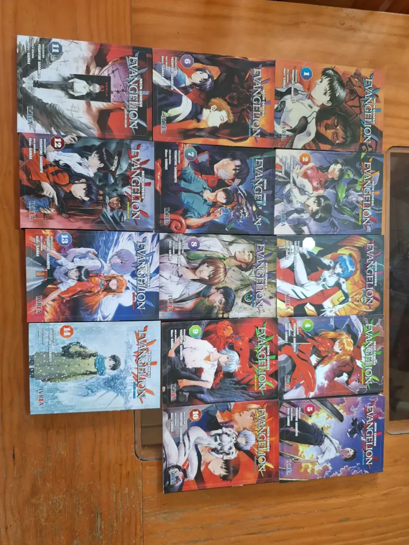 Colección de mangas Neon Genesis Evangelion tomos 1-14