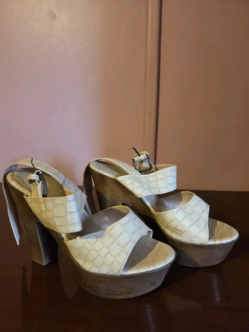 Botas de plataforma de gamuza gris para mujer - 3