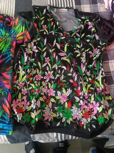 Conjunto de blusas estampadas para mujer - miniatura 5
