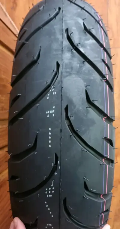 Neumático de moto 150/60-17 nuevo - miniatura 2