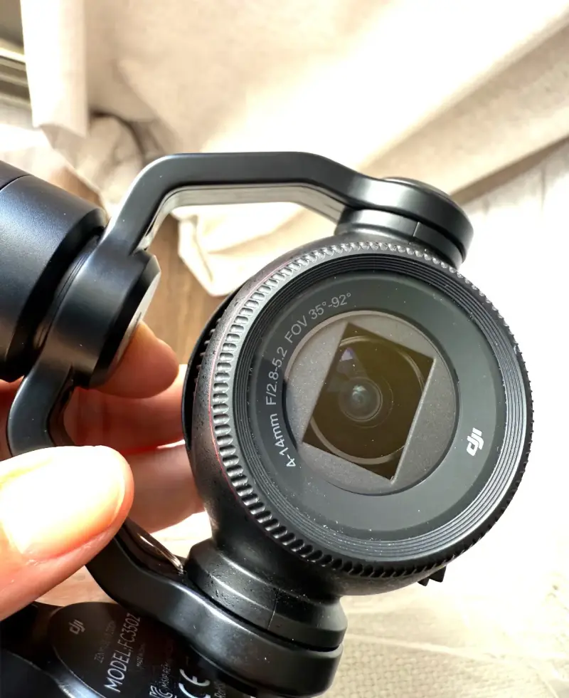 Cámara DJI Osmo con accesorios  + gimbal - 3