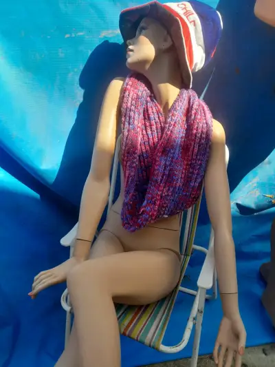 Maniquíes de exhibición para ropa - miniatura 2