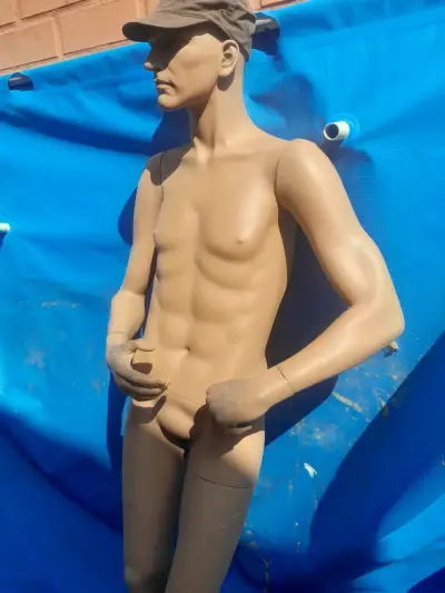 Maniquíes de exhibición para ropa - miniatura 3