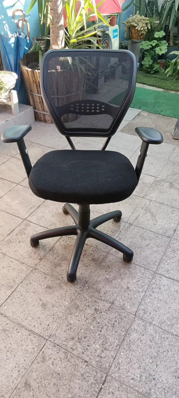 SILLA DE OFICINA - 2