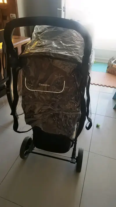 Coche de bebé Carestino negro con protector - miniatura 5