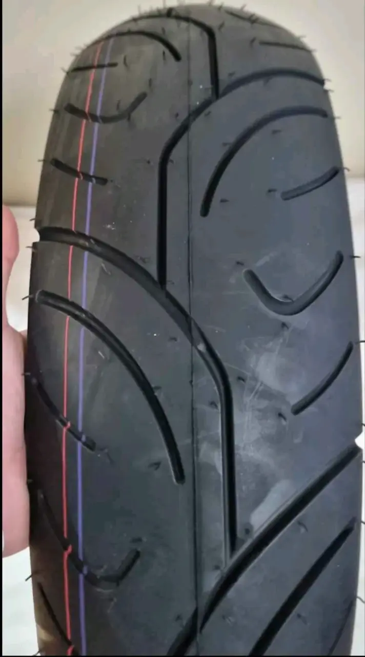 Neumático de moto 140/70-17 nuevo - 2