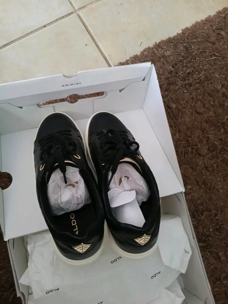 Zapatillas Urbanas Mujer Aldo Stormy Negras - 1
