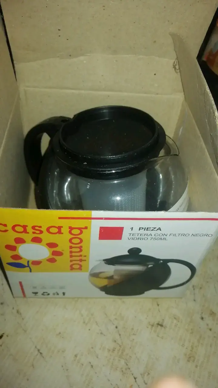 Tetera de vidrio con filtro negro 750ml Casa Bonita