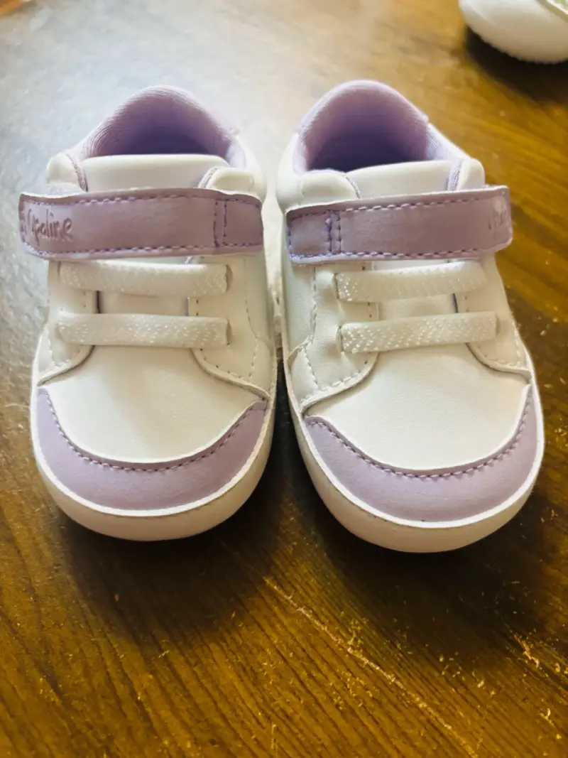Zapatos de bebé variados con diseño y color - 4