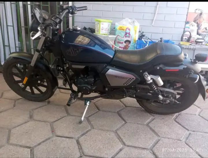 Moto Keeway K-Light 202 en buen estado - 2