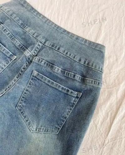 Pantalones de mezclilla acampanados Shein - miniatura 5