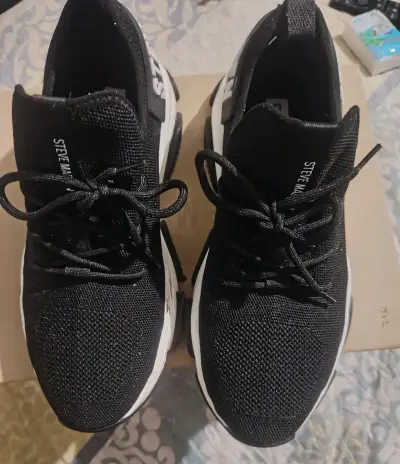 Zapatillas deportivas negras Steve Madden - miniatura 2