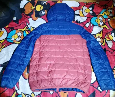 Chaqueta acolchada bicolor con capucha Cutback - miniatura 2