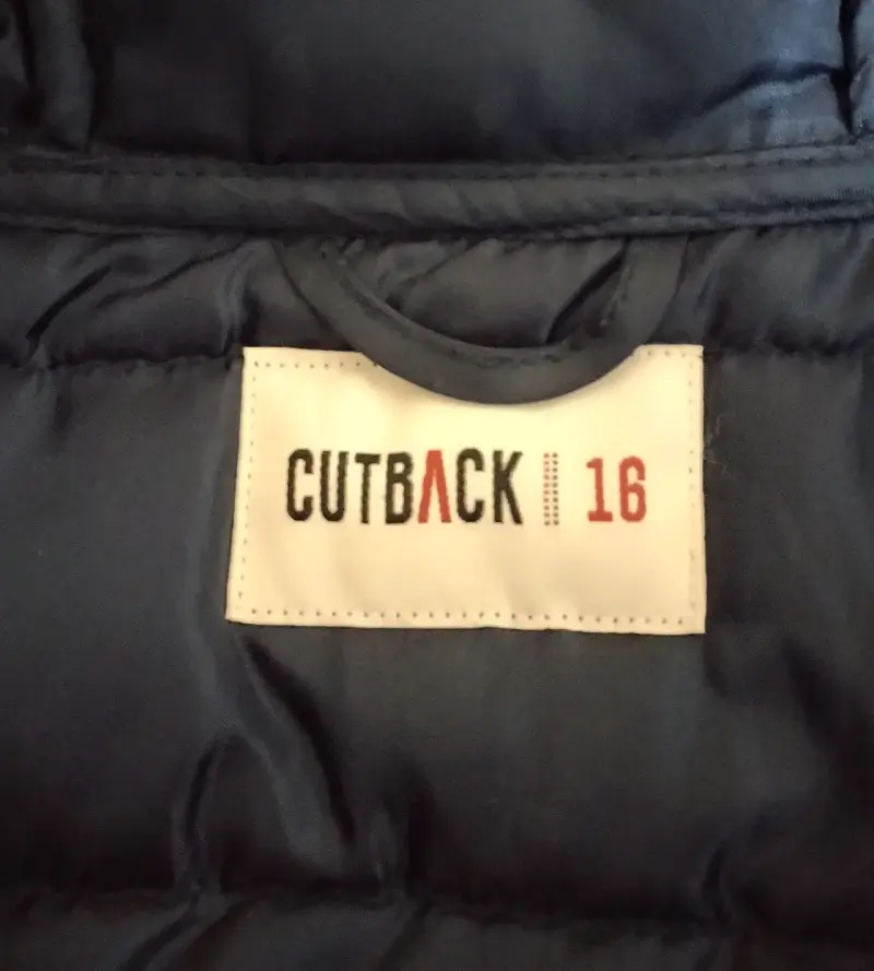 Chaqueta acolchada bicolor con capucha Cutback - 3