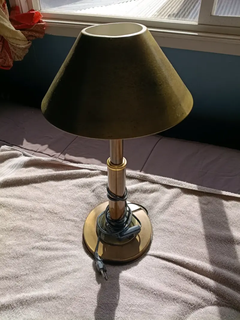 Lámpara de mesa de bronce vintage - 4