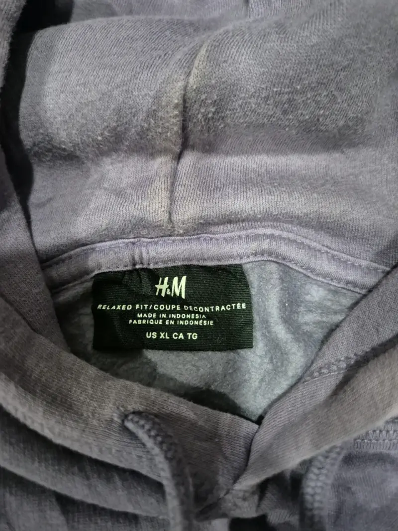 Polerón con capucha lila unisex en buen estado - 5