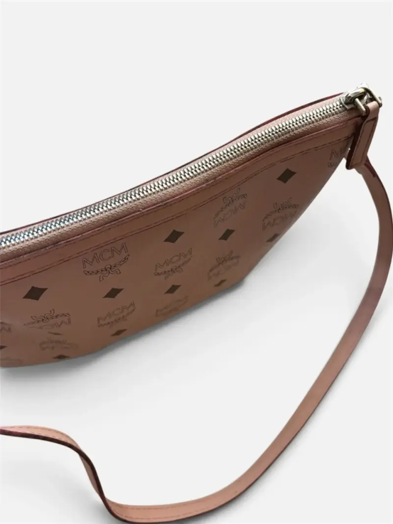 Cartera rosa MCM - 4