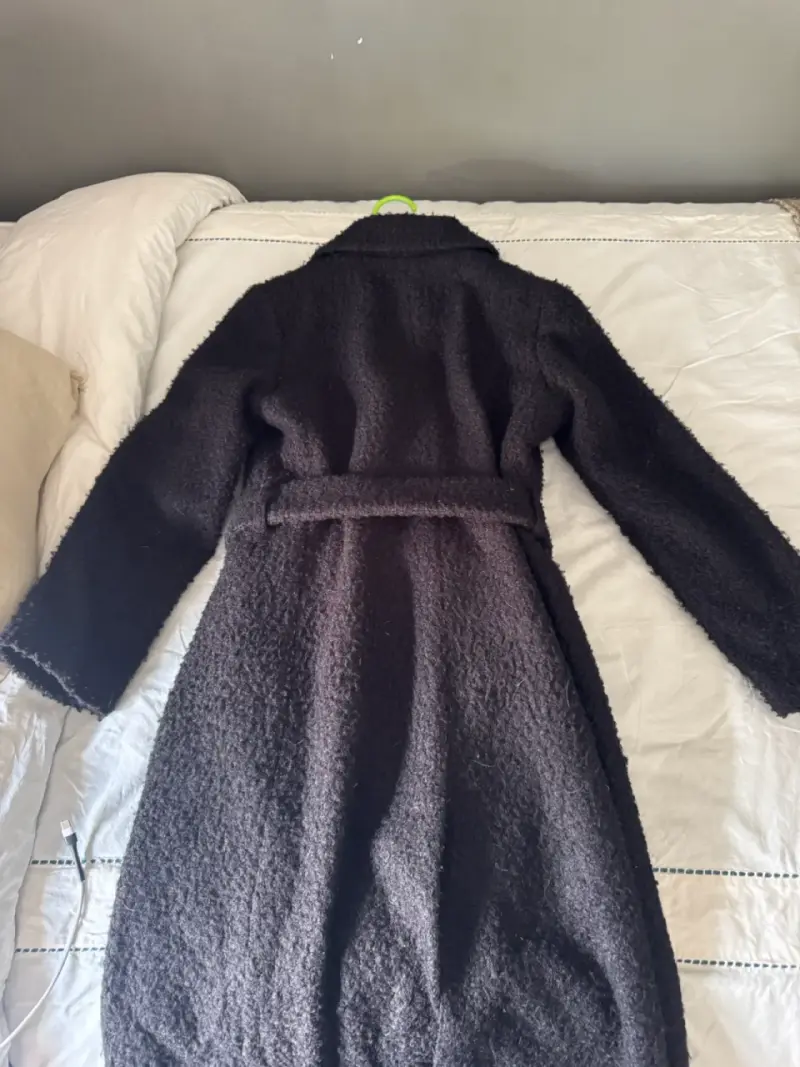 Abrigo negro de lana con cinturón H&M - 2