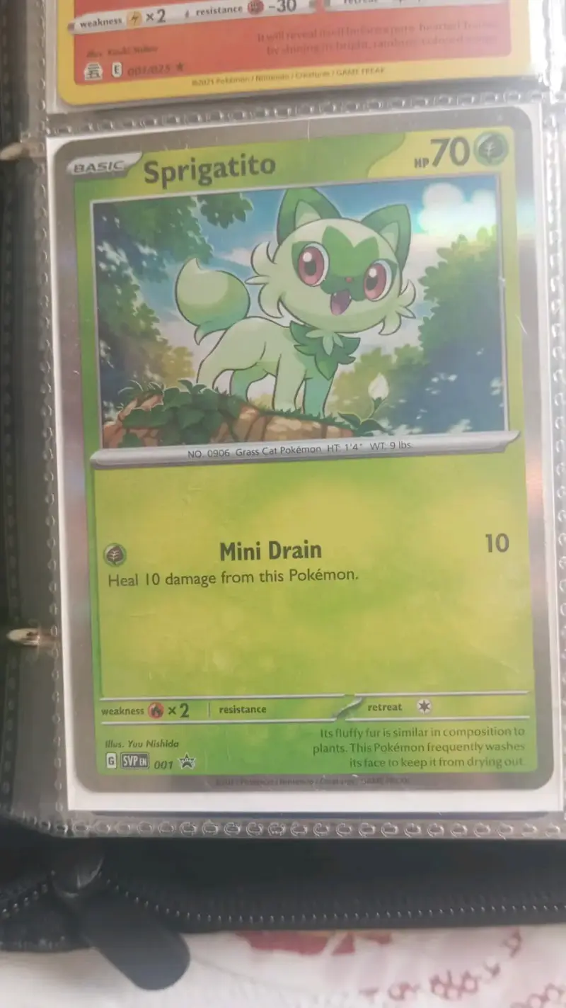 Carta Pokémon Sprigatito HP 70