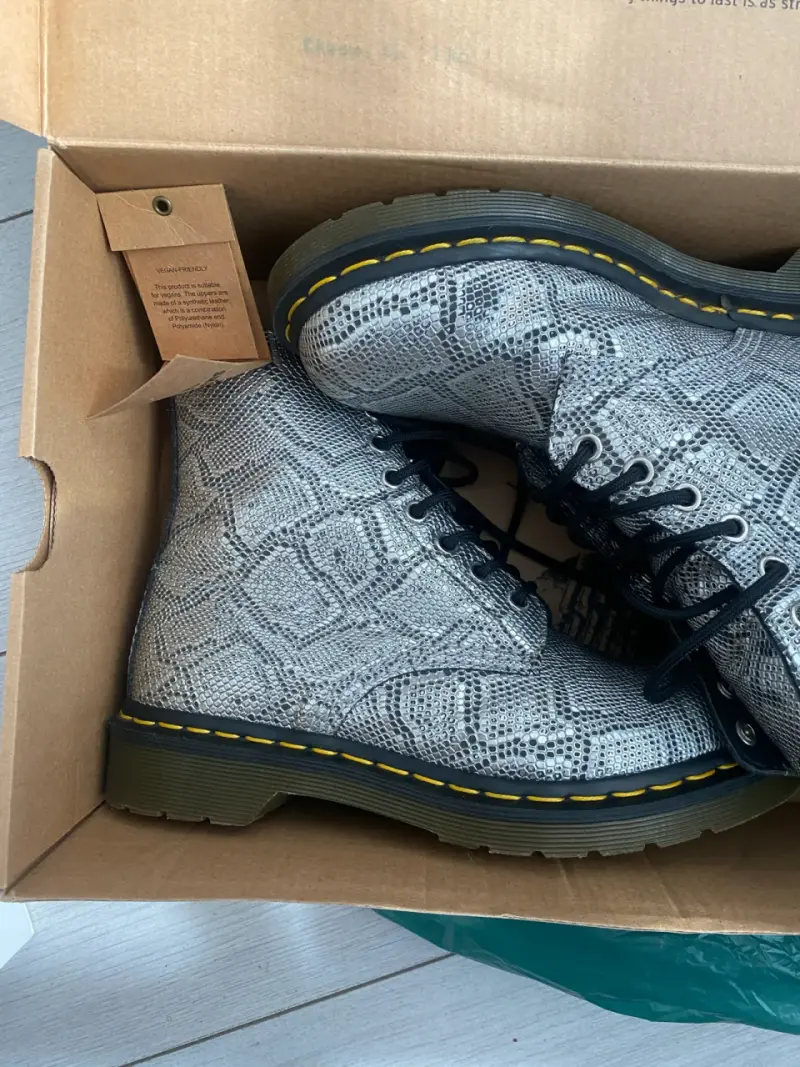 Botas Dr. Martens Pascal met diseño de serpiente - 2
