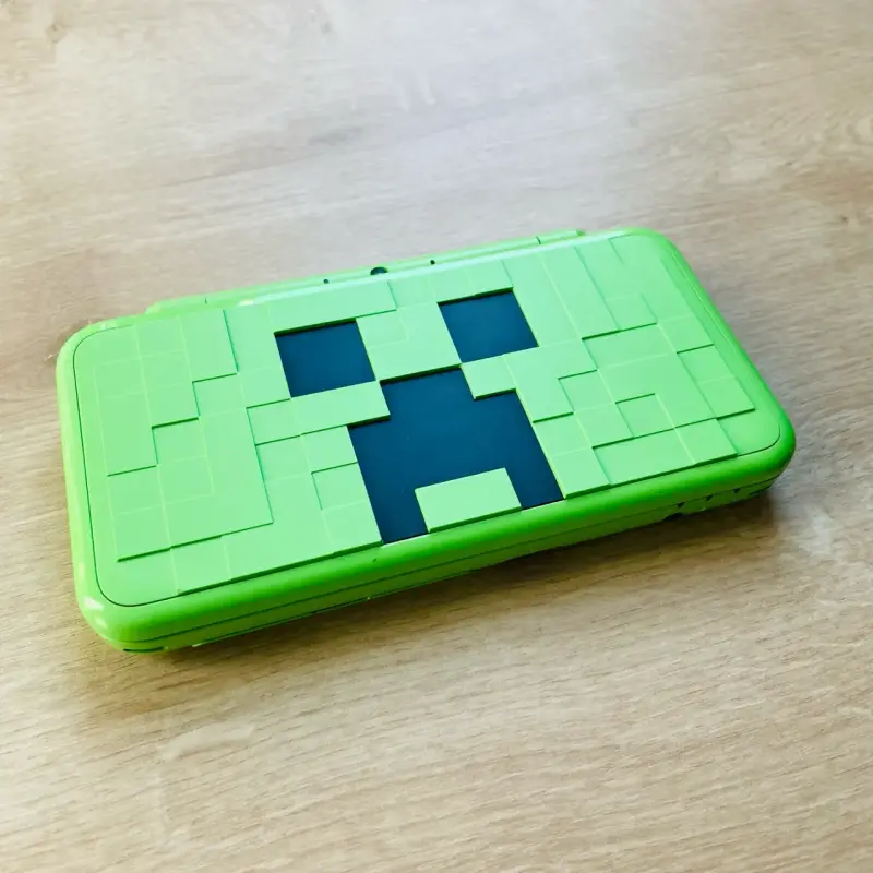 Consola Nintendo 2DS XL Edición Minecraft - 2