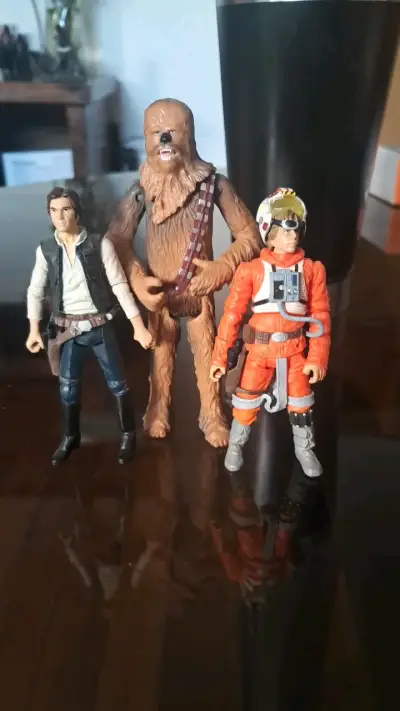 Figuras de acción Star Wars Han Solo, Chewbacca y Luke Skywalker - miniatura 1
