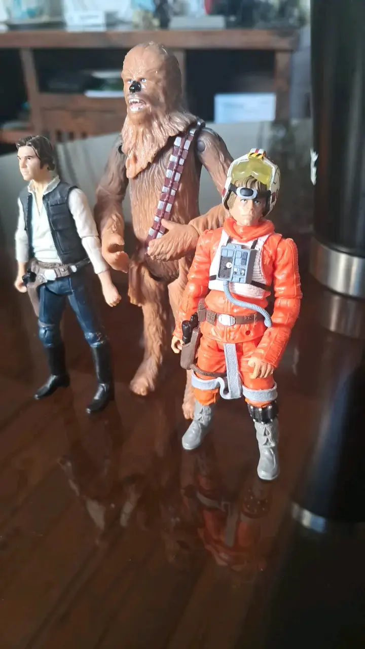 Figuras de acción Star Wars Han Solo, Chewbacca y Luke Skywalker - 2