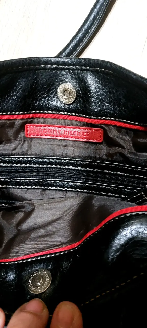 Bolso de cuero negro Tommy Hilfiger - 2