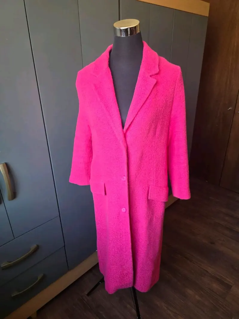 Abrigo largo fucsia Zara - 1