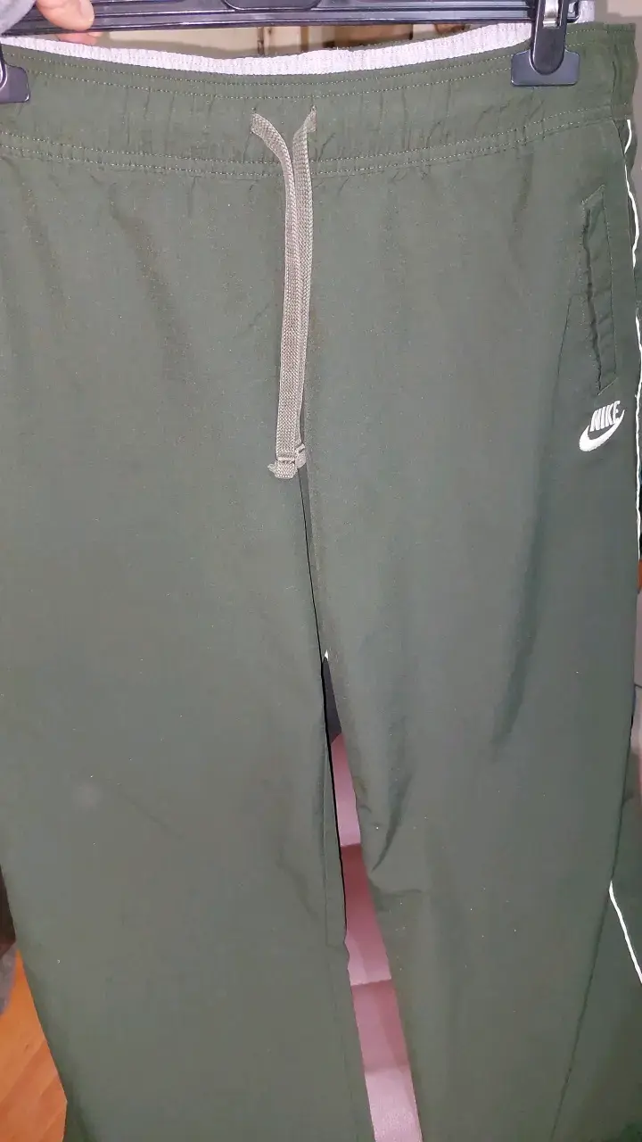 Pantalones deportivos Nike verde militar hombre - 2